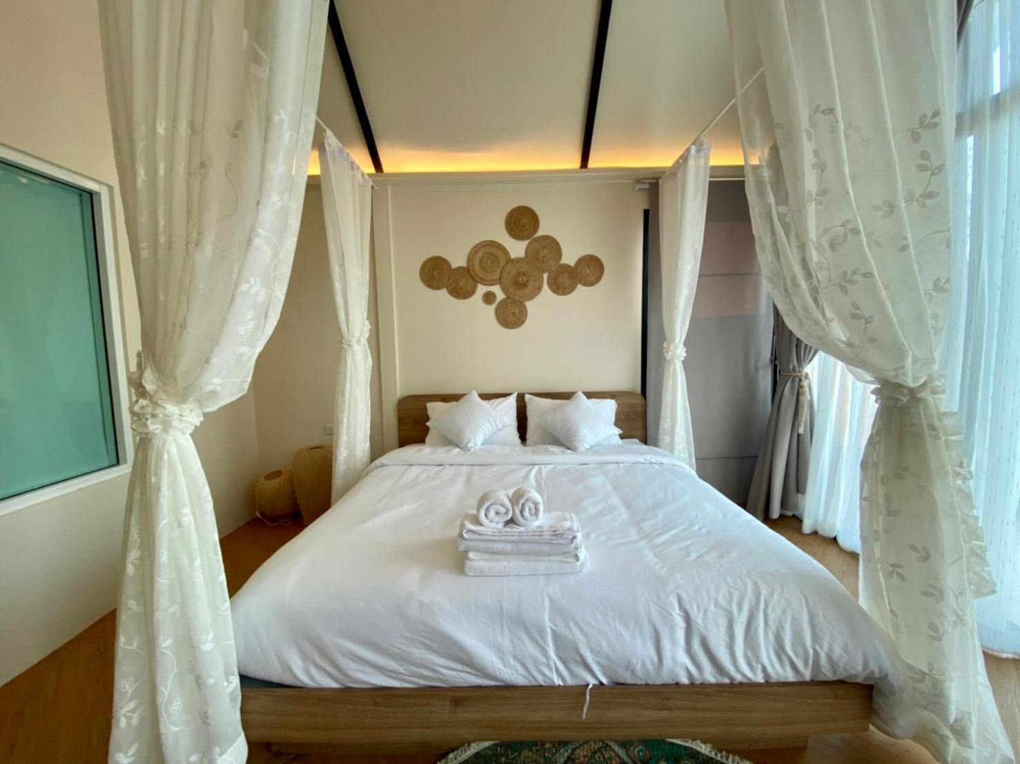 נאקון נאיוק Baan Nai Baan Nok Resort מראה חיצוני תמונה
