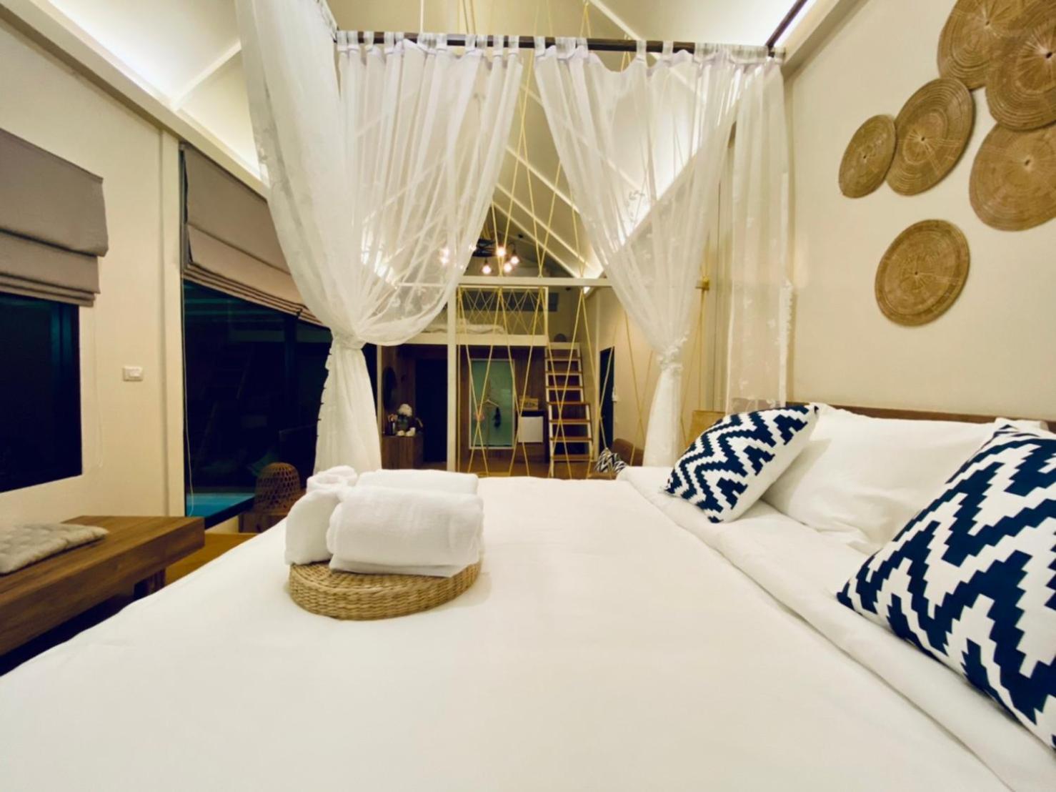 נאקון נאיוק Baan Nai Baan Nok Resort מראה חיצוני תמונה