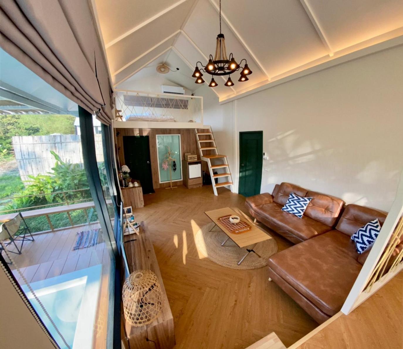 נאקון נאיוק Baan Nai Baan Nok Resort מראה חיצוני תמונה