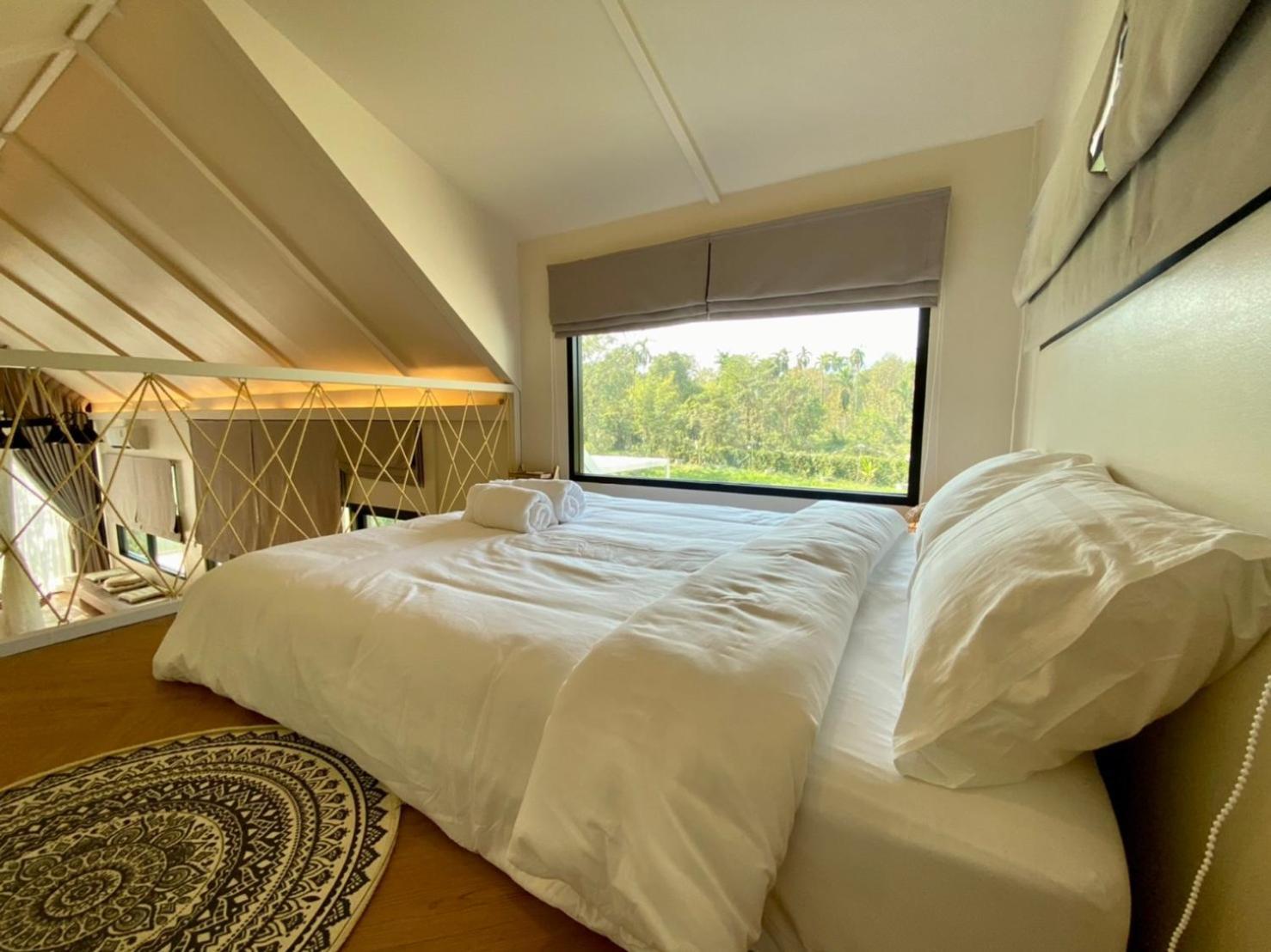 נאקון נאיוק Baan Nai Baan Nok Resort מראה חיצוני תמונה