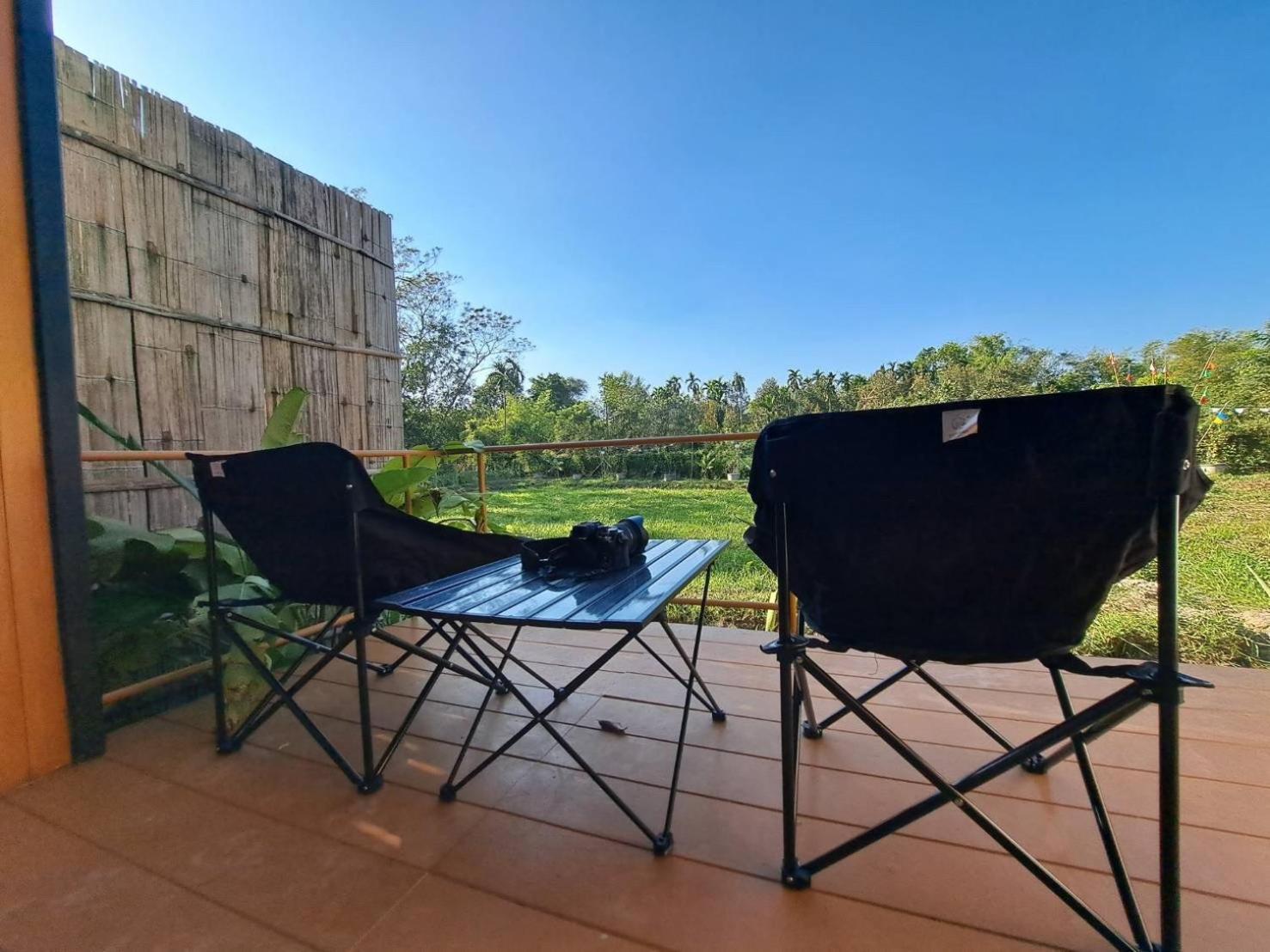 נאקון נאיוק Baan Nai Baan Nok Resort מראה חיצוני תמונה